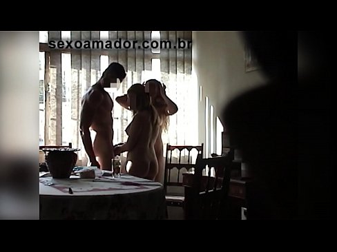 ❤️ Sexveninder inviterer en kæmpe mand og en trekant med ham Super sex at da.hentaiser.ru